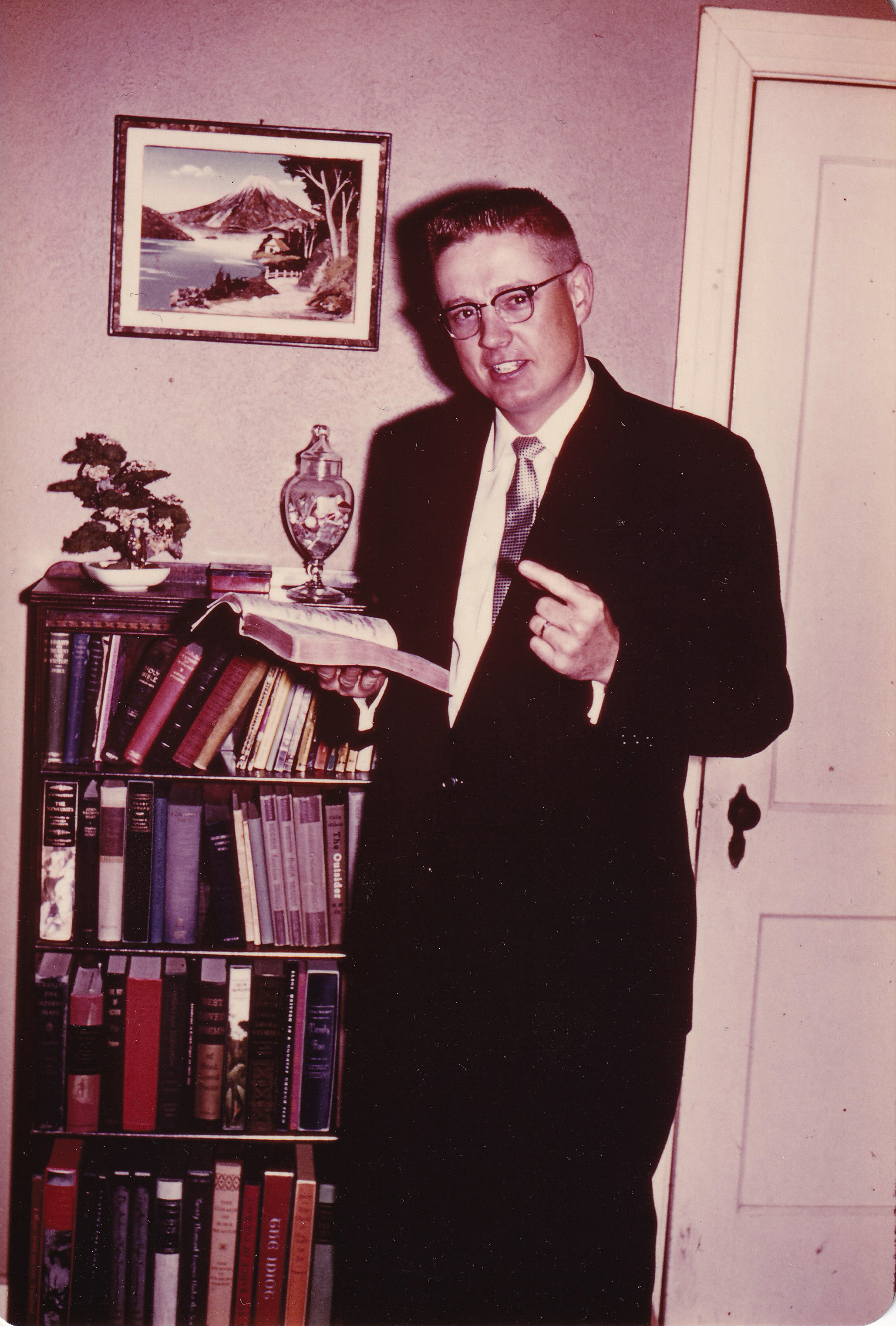 A young Chuck Swindoll